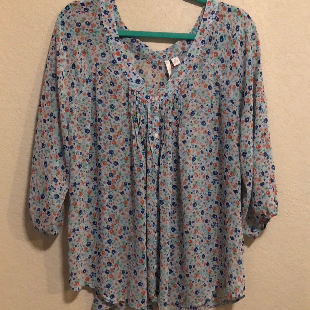 💙Lauren Conrad Blouse💙